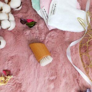 brosse gommage visage