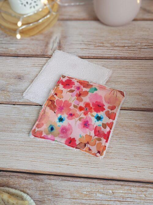 lingettes lavables fleurs et cœurs aquarelle collection coeurs sauvages lingettes demaquillantes,lavable,coton,bambou,carré,carré demaquillant,pads démaquillants lavables,accessoires beauté réutilisables,carré de soin,lingettes lavables,démaquillage éco-responsable,accessoires beauté fait main,zéro déchet