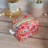 rangement,pochette,trousse,maquillage,trousse zip,trousse maquillage,trousse toilette,eponge de bambou,mini trousse maquillage,trousse artisanale femme,trousse coton fleurie,accessoire beauté fait main,petite trousse sac à main,cadeau femme artisale Bretagne